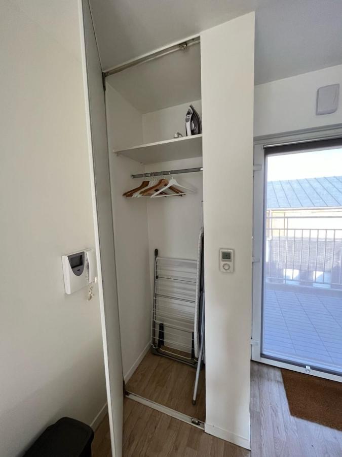 Modern And Bright Apartment Near Paris Ла-Курнёв Экстерьер фото